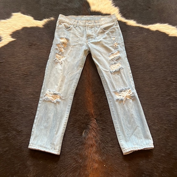 Angry Rabbit capris - Picture 1 of 2